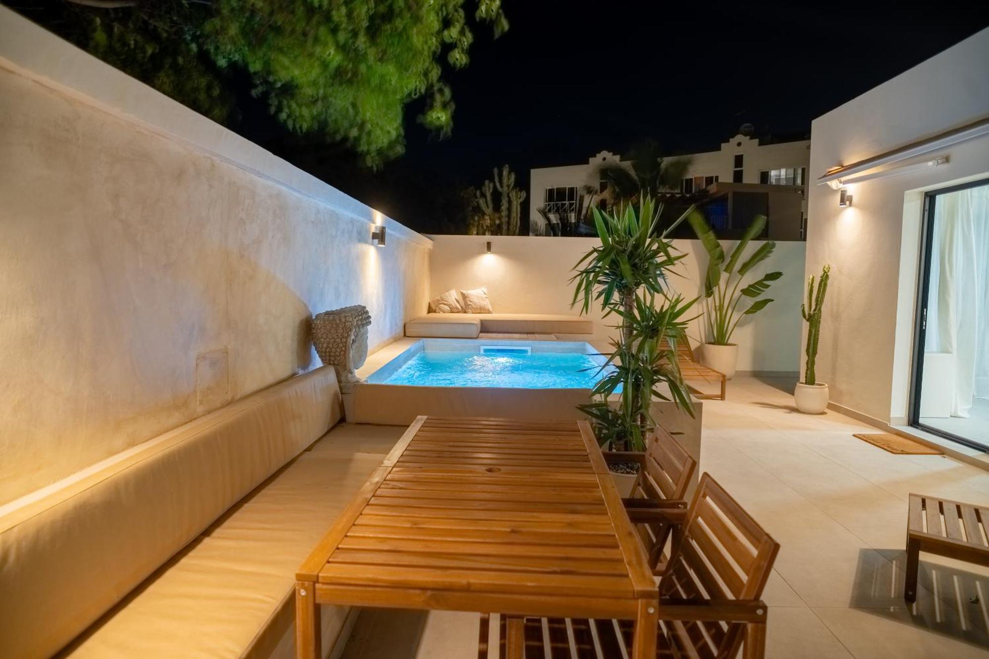 Apartment Urban Chill Private Pool Corralejo By Holidays Home Esterno foto