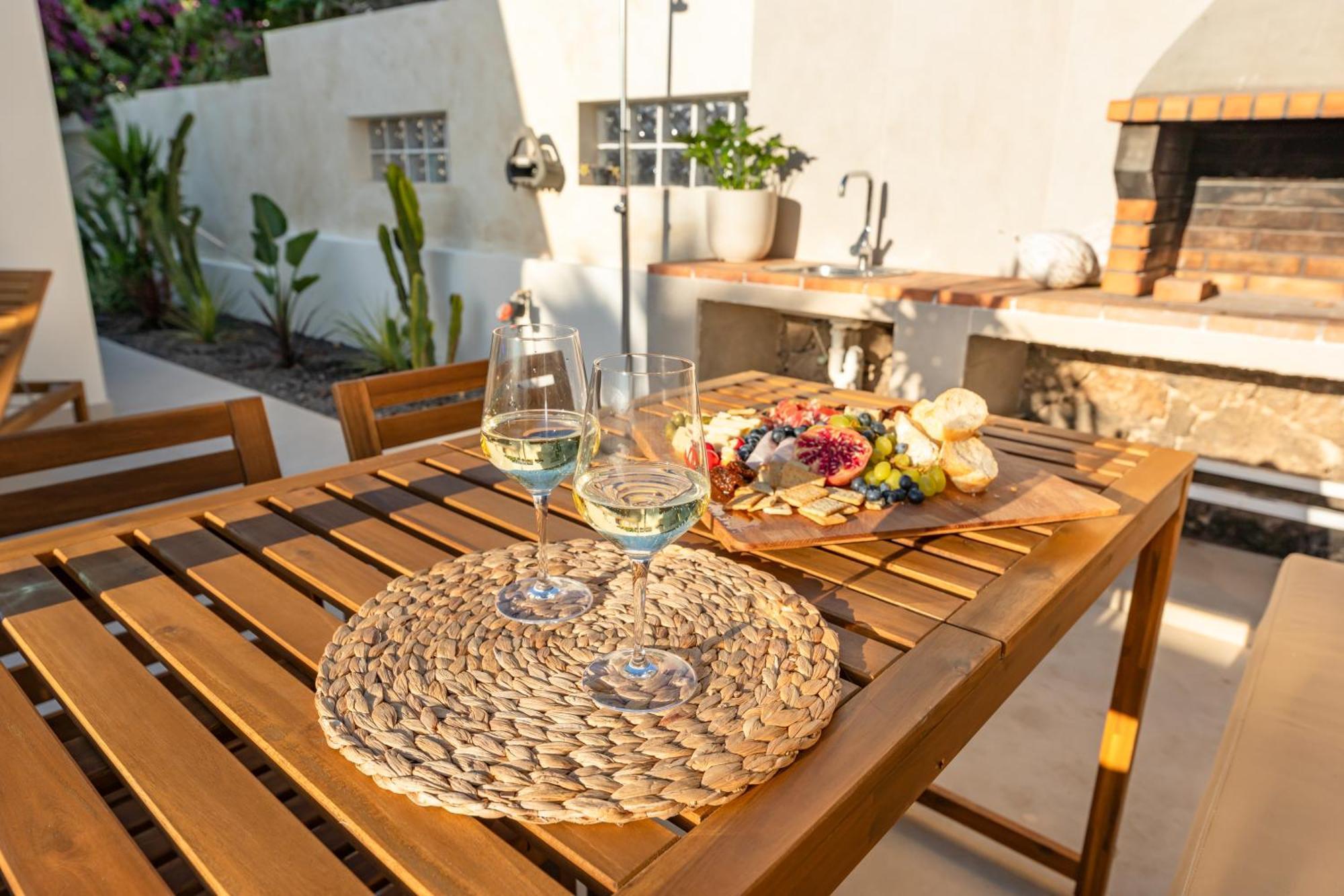 Apartment Urban Chill Private Pool Corralejo By Holidays Home Esterno foto